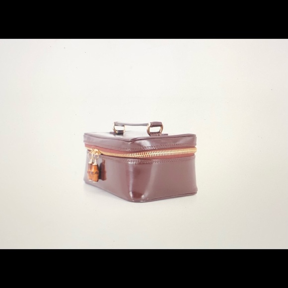 #0128 Gucci Travel Case in Brown Patented Leather w/Bamboo Zipper - Picture 9 of 15